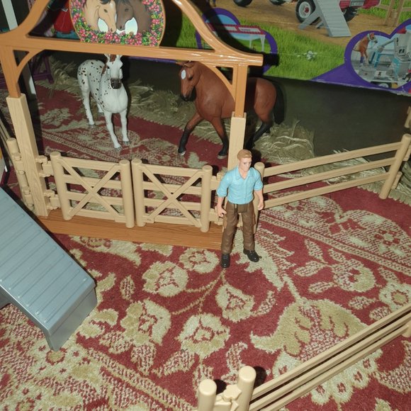 Schleich horse set - Picture 3 of 5